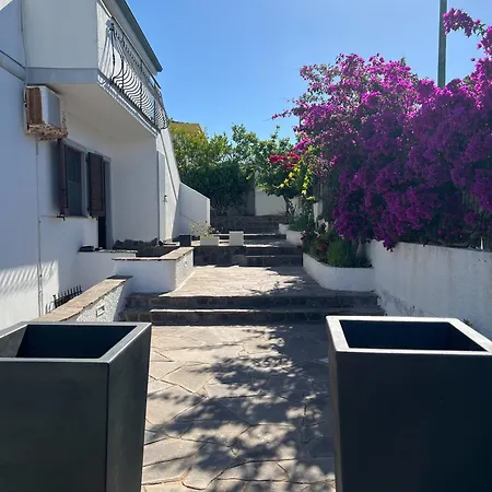 Casa Antony Bestvacationever Holiday home Calasetta